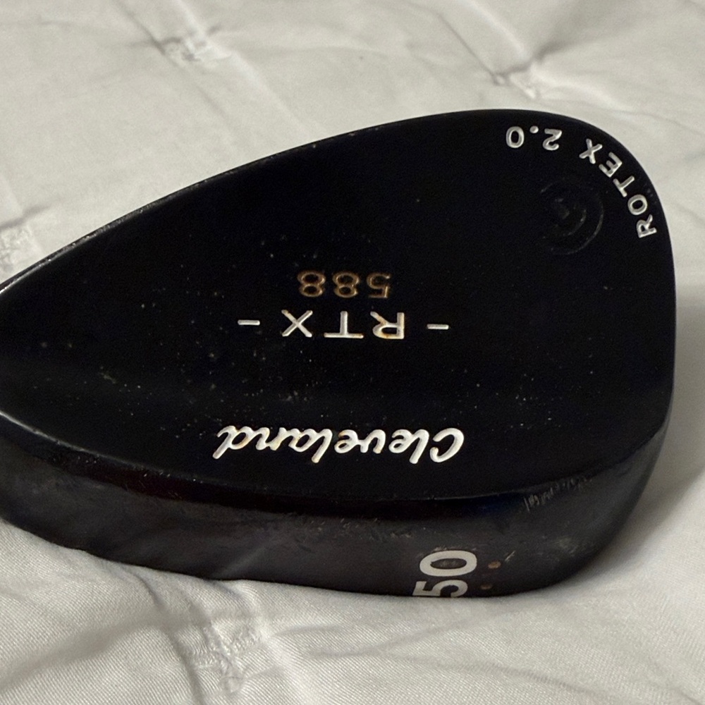 Cleveland RTX 588 Black Golf Wedge